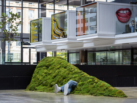 Ode à la faune & flore / Station F
